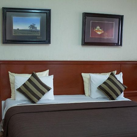 Mansion Mijashe Wellness & Travel House Hotel Morelia Exterior photo